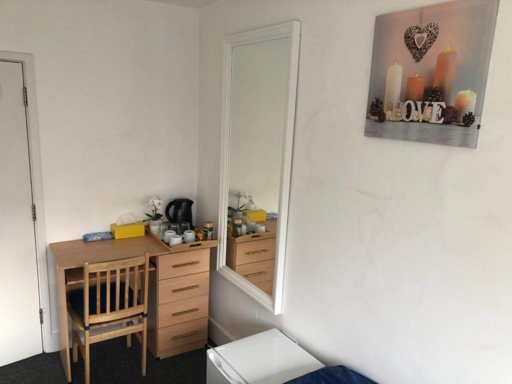 Cosmopolitan Private Bedrooms Euston Station 456 Habitación en casa particular Londres