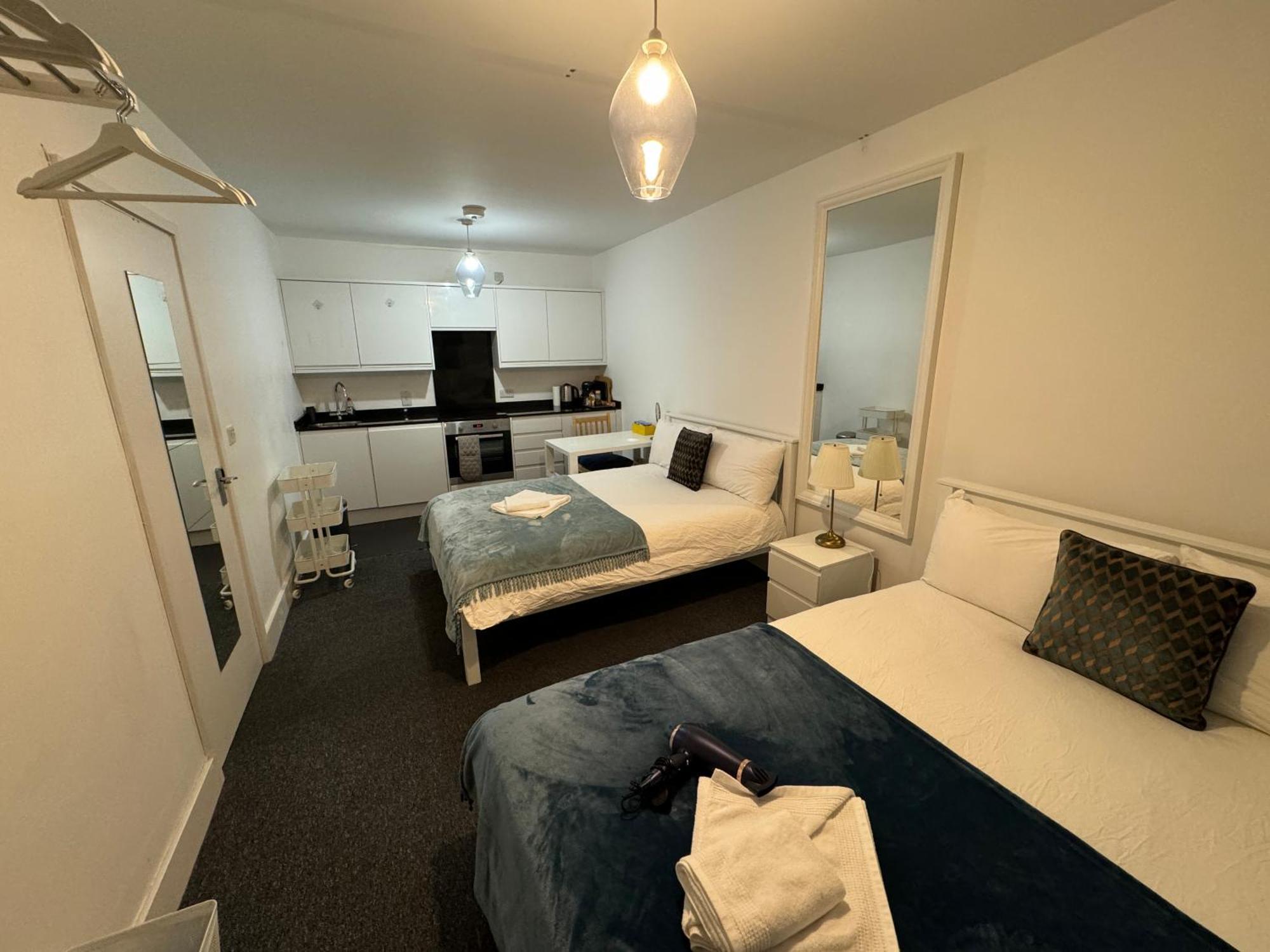 Cosmopolitan Private Bedrooms Euston Station 456 Habitación en casa particular Londres
